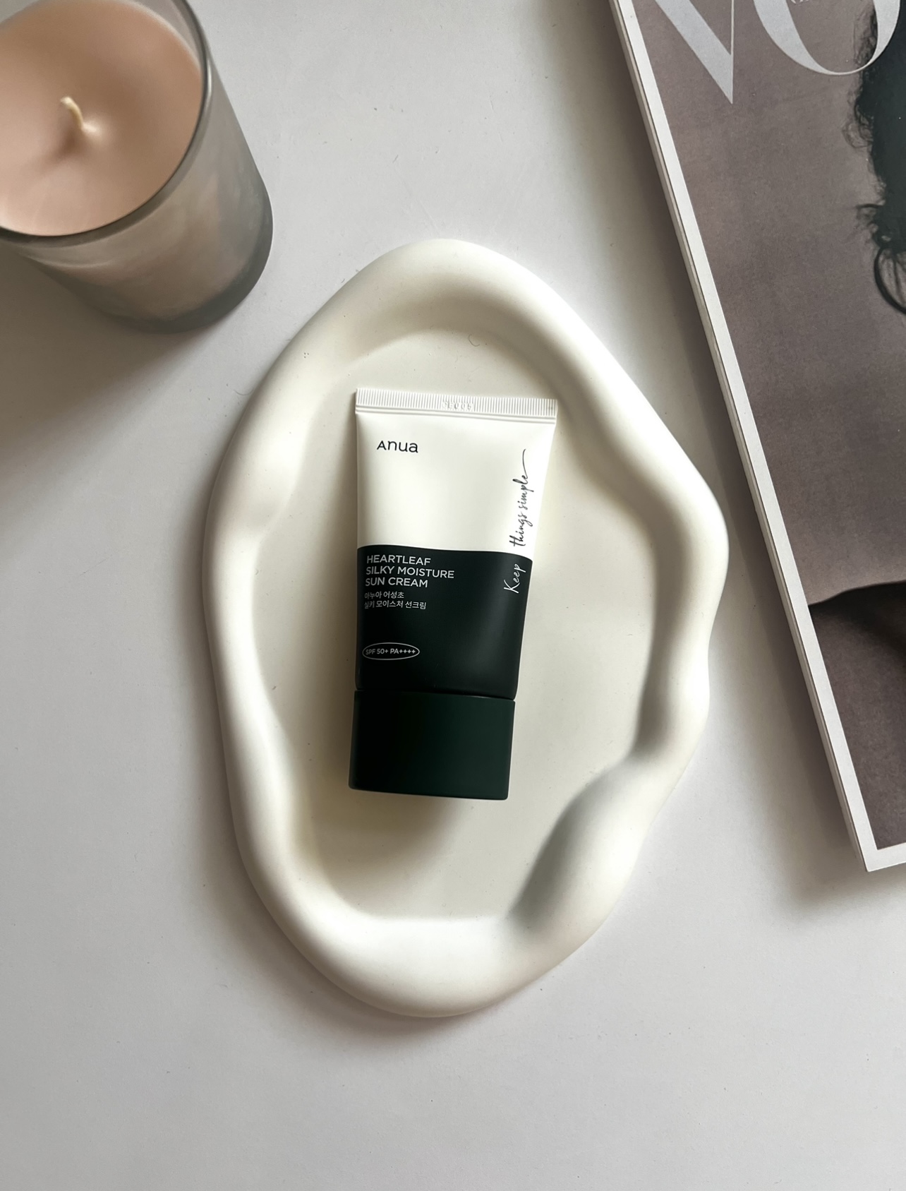 ضدافتاب مرطوب کننده و تسکین دهنده انوا