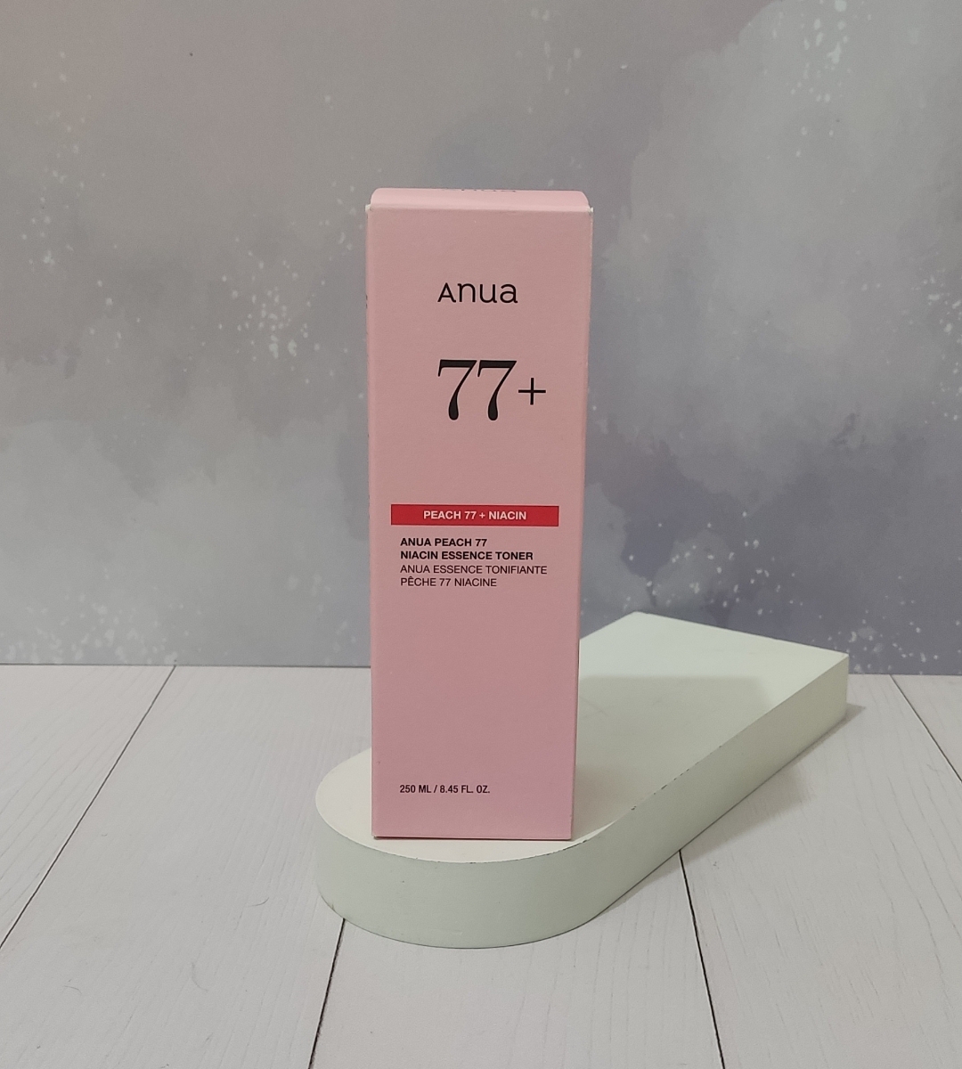 تونر اسنس هلو و نیاسینامید آنوا [ ضدلک و روشن کننده ]